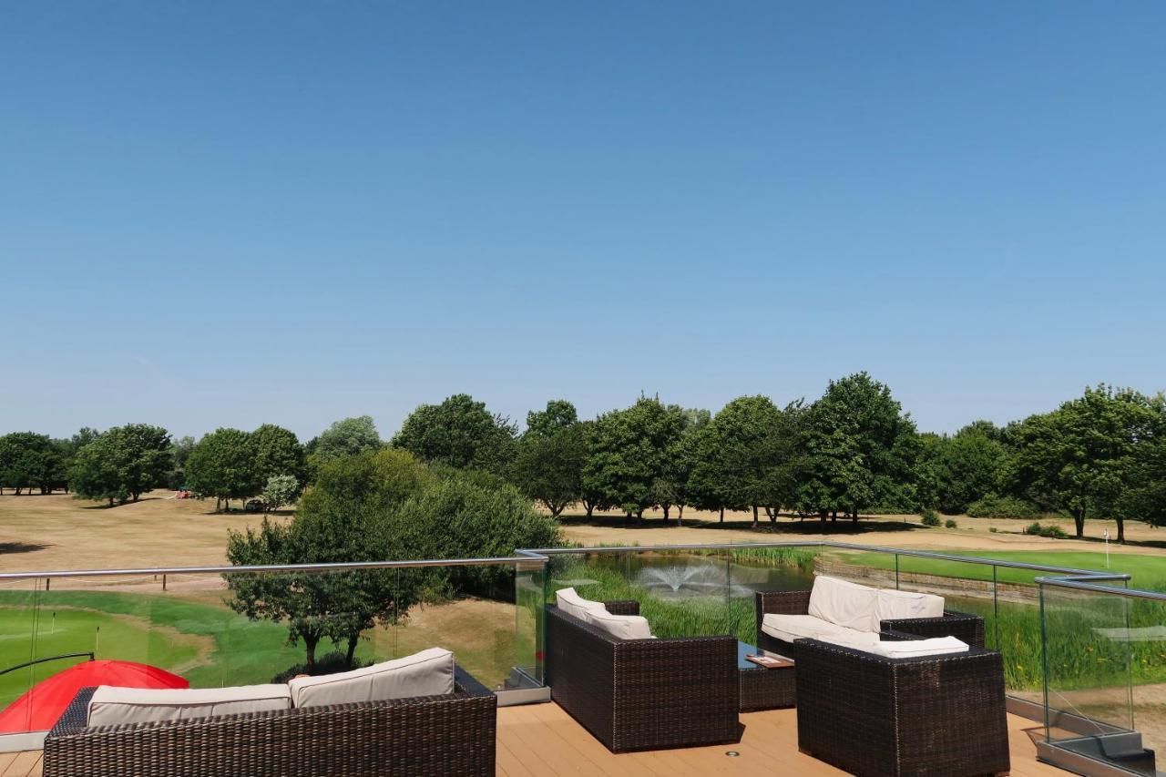 Bicester Hotel, Golf & Spa Екстериор снимка