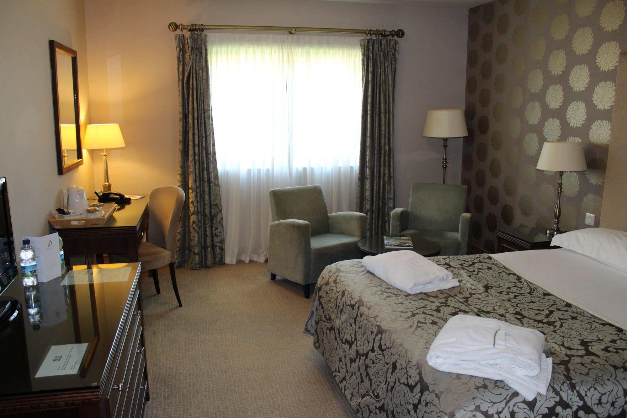 Bicester Hotel, Golf & Spa Екстериор снимка