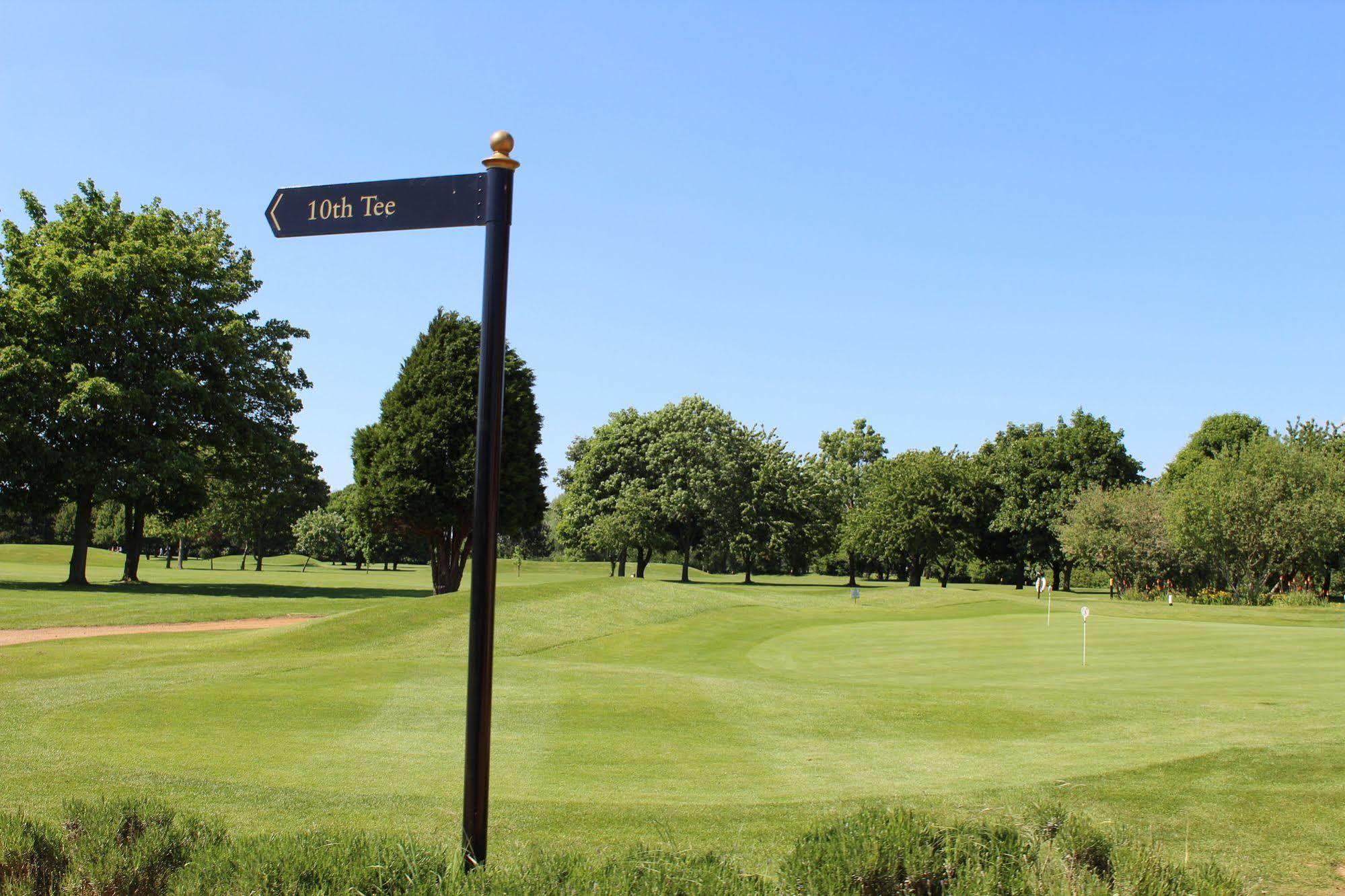 Bicester Hotel, Golf & Spa Екстериор снимка